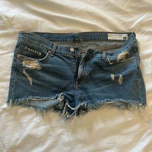 RAG&BONE ripped Jean shorts size 32